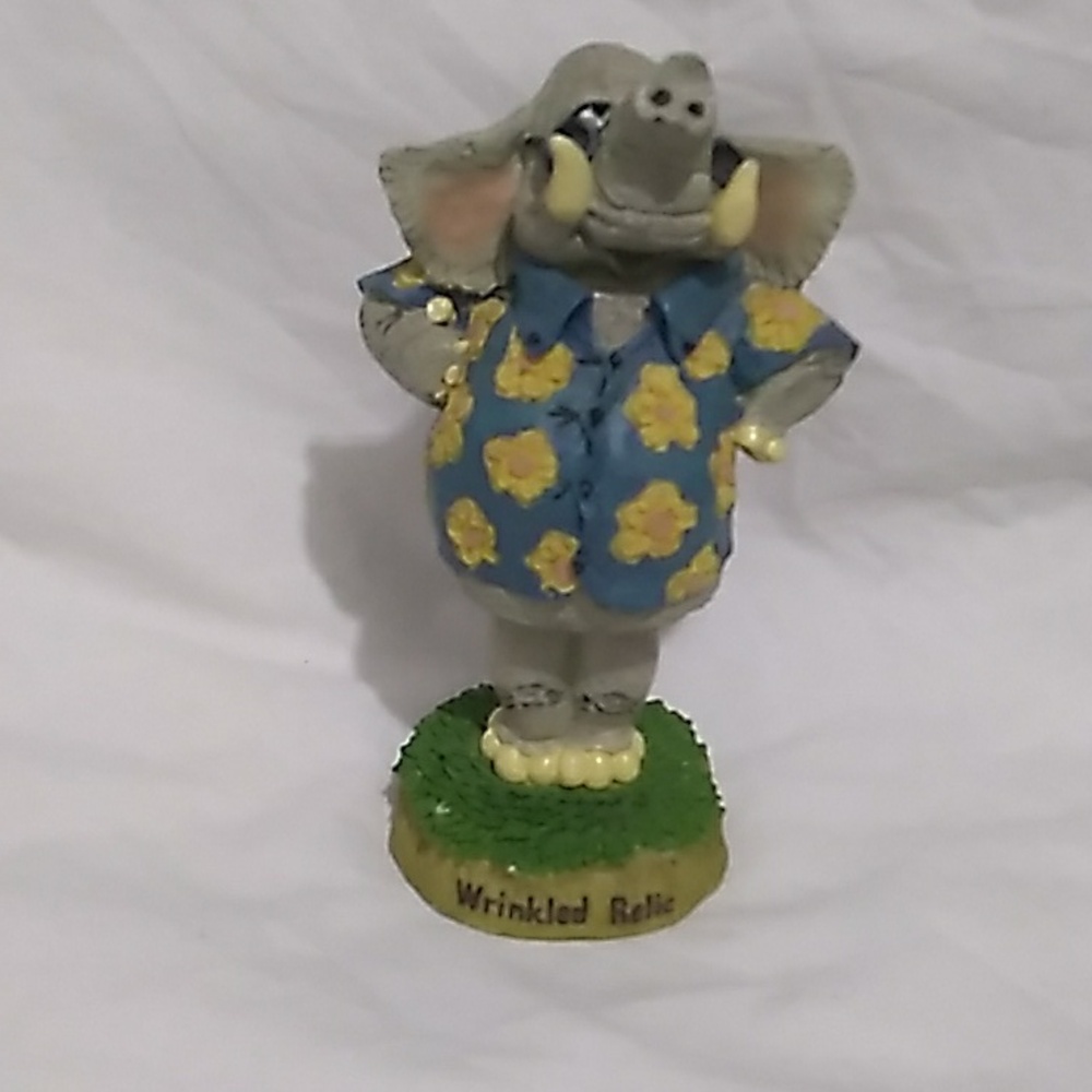 Russ Berrie "Over The Hill" Doug Harris "Wrinkled Relic" Elephant Figurine (S1)
